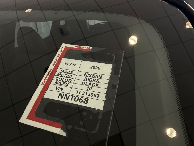 New 2026 Nissan Kicks SR FWD image 35