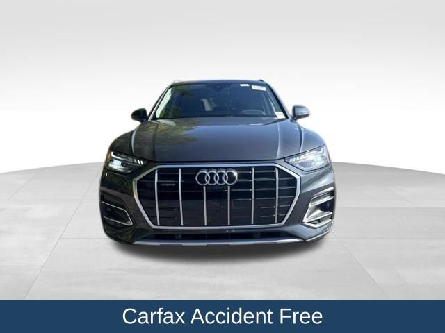 Used 2023 Audi Q5 Prestige w/ Prestige Package AWD/4WD image 3