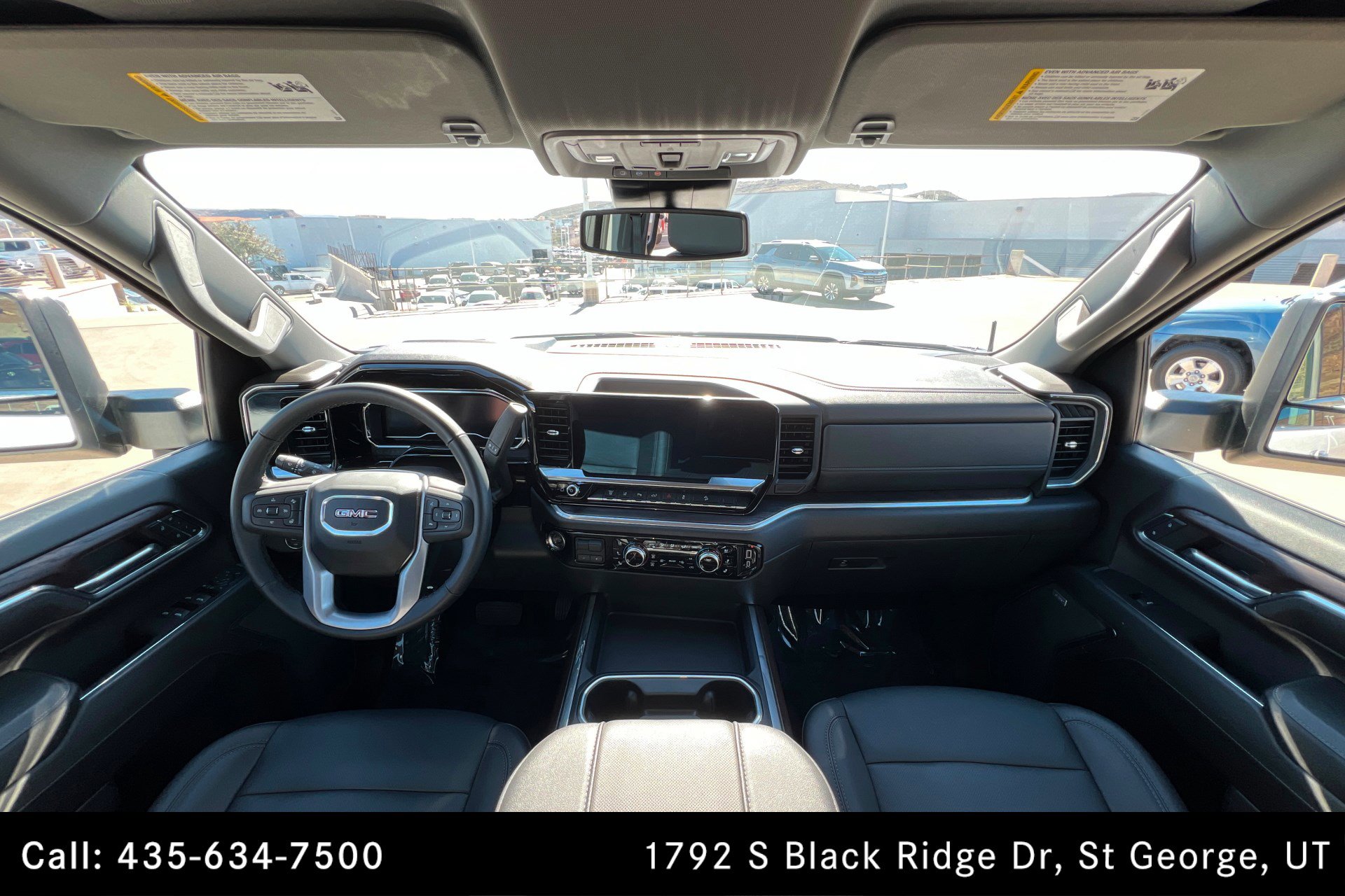 Used 2024 GMC Sierra 2500 SLT w/ SLT Premium Package image 9