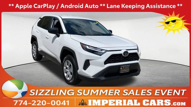 Used 2024 Toyota RAV4 LE AWD/4WD image 1