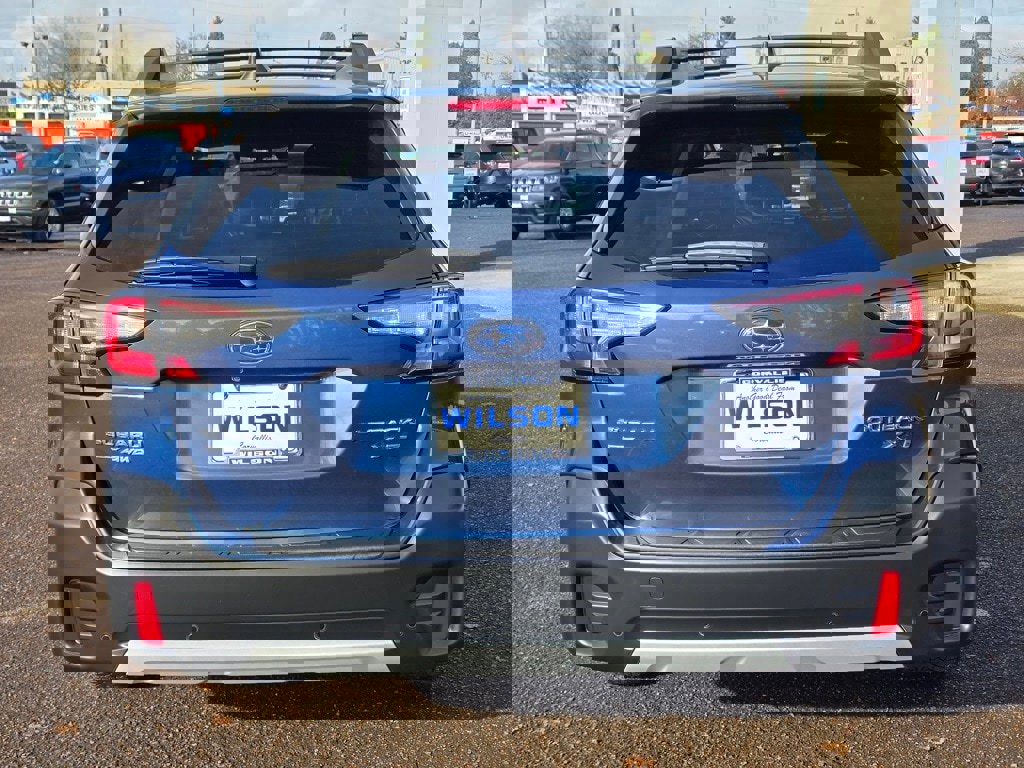 Used 2021 Subaru Outback Limited XT image 4