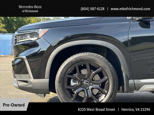 Used 2025 Honda Pilot Touring image 11
