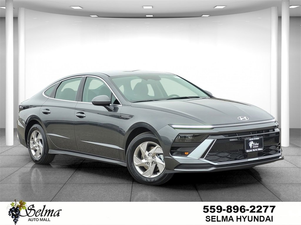 New 2026 Hyundai Sonata SE image 1