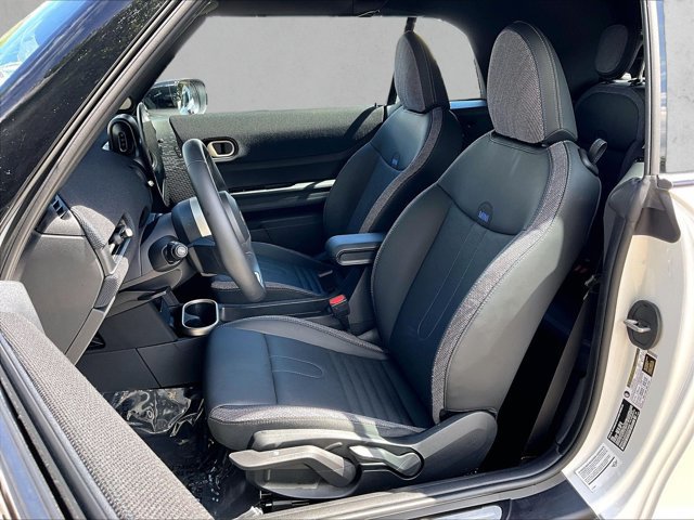 Used 2025 MINI Cooper S FWD image 27