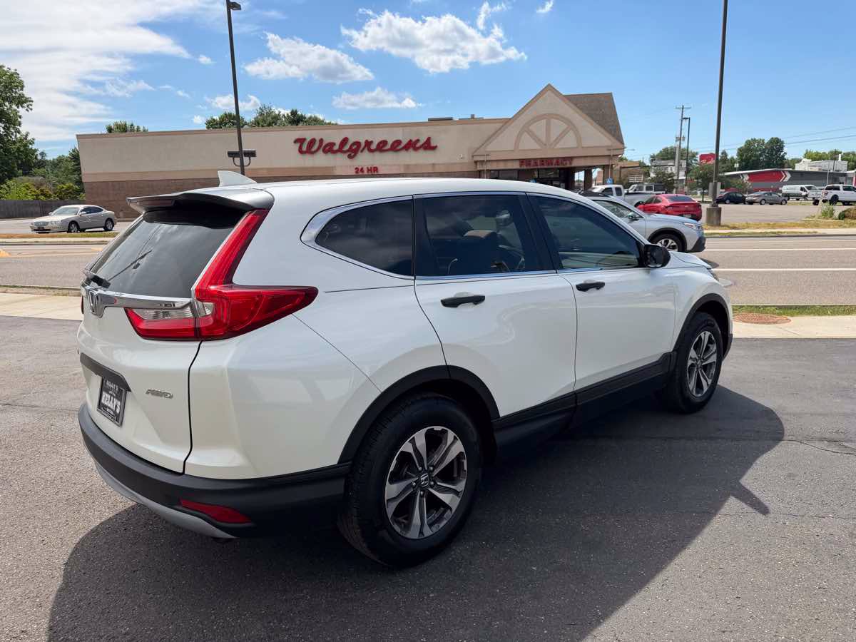 Used 2017 Honda CR-V LX image 5