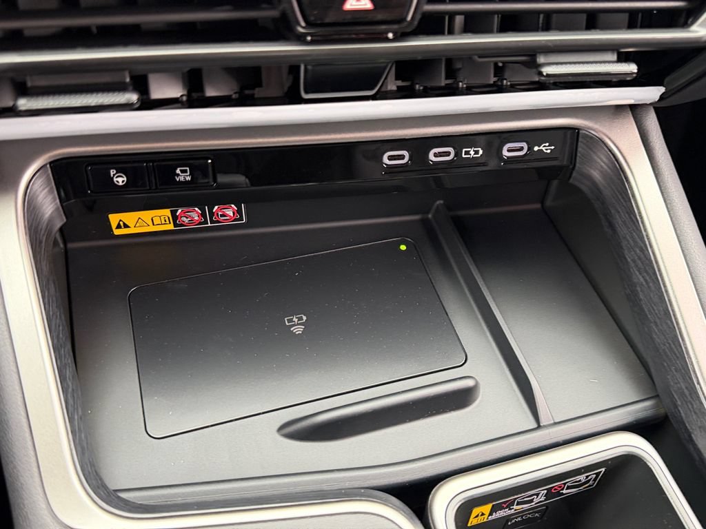 New 2026 Lexus TX 500h AWD image 21