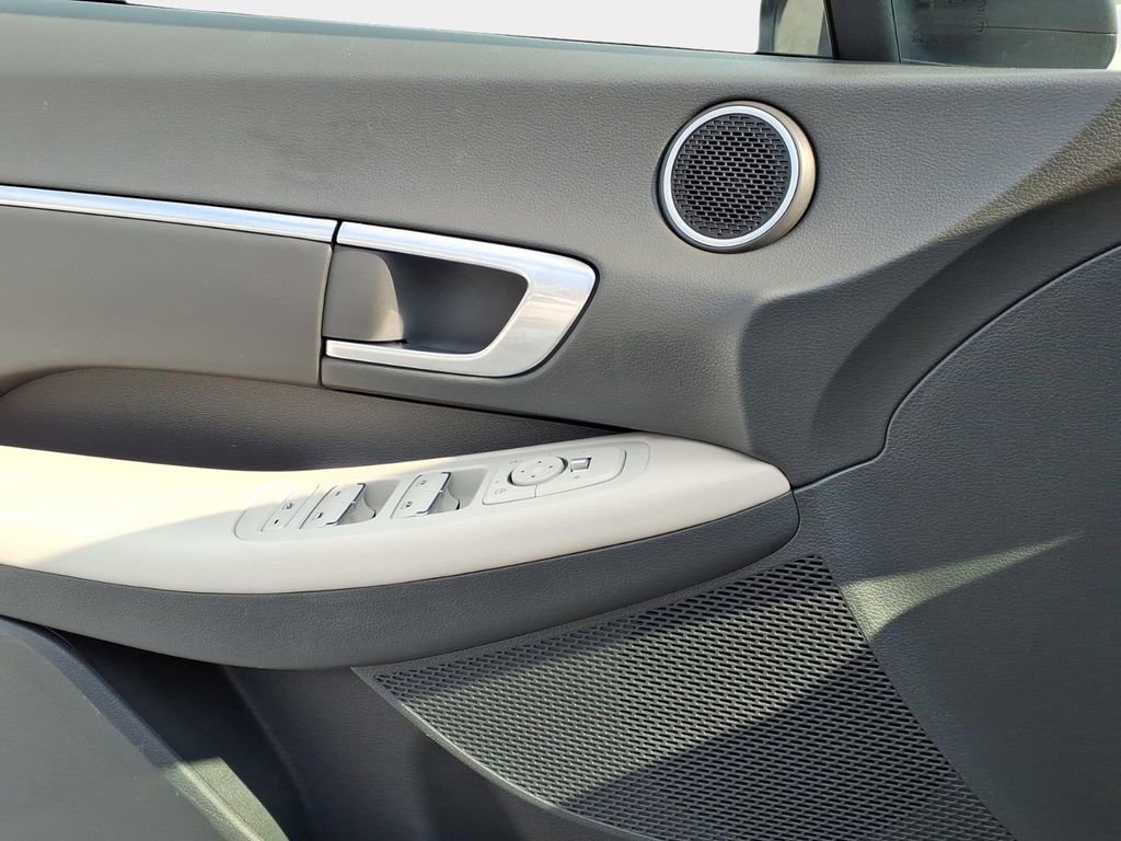 Used 2023 Hyundai Sonata SEL image 18
