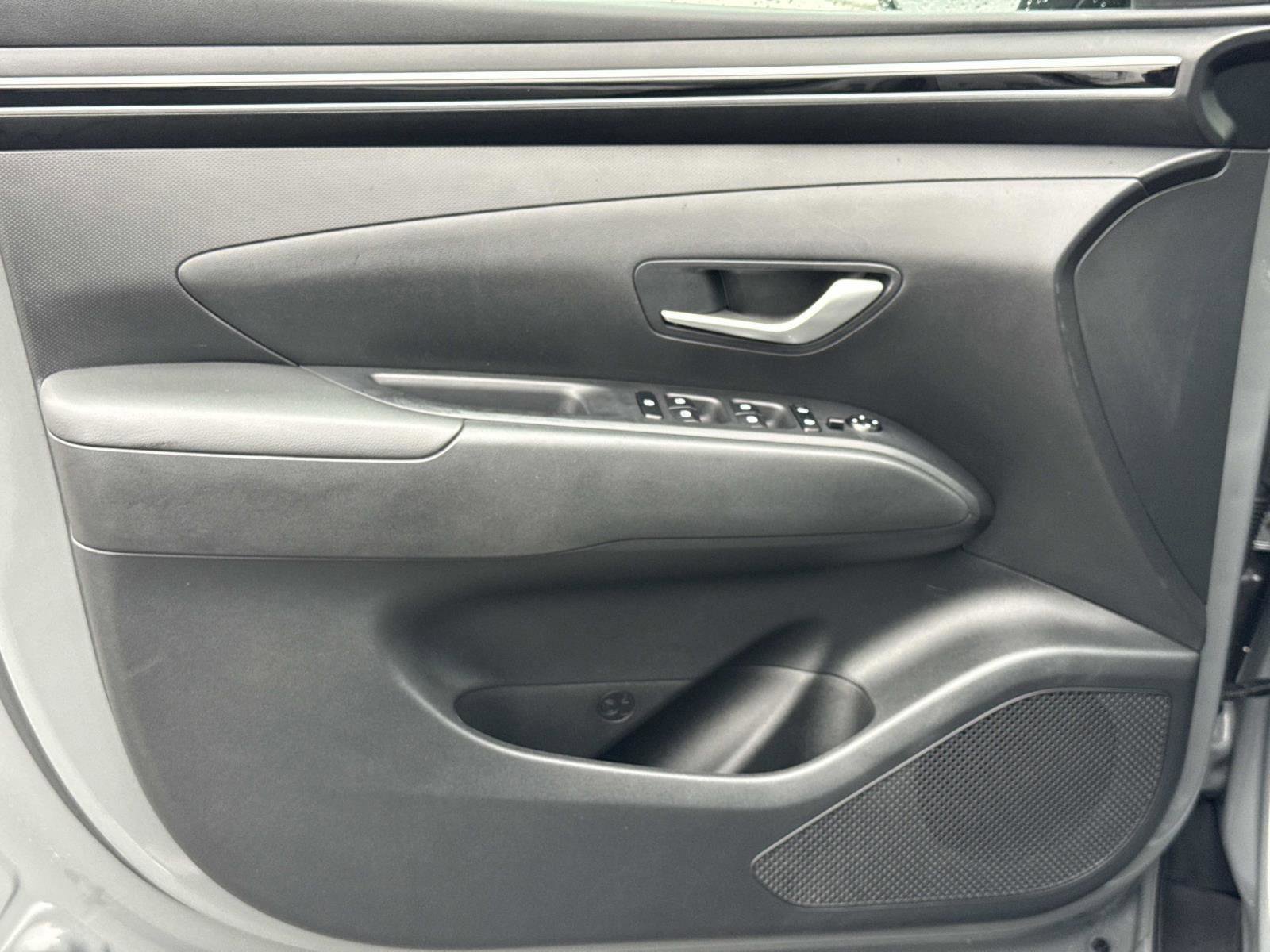 Used 2024 Hyundai Santa Cruz SEL image 17