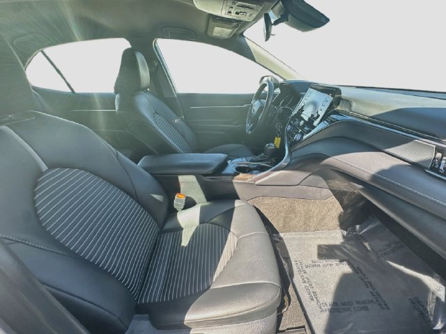 Used 2023 Toyota Camry SE FWD image 25