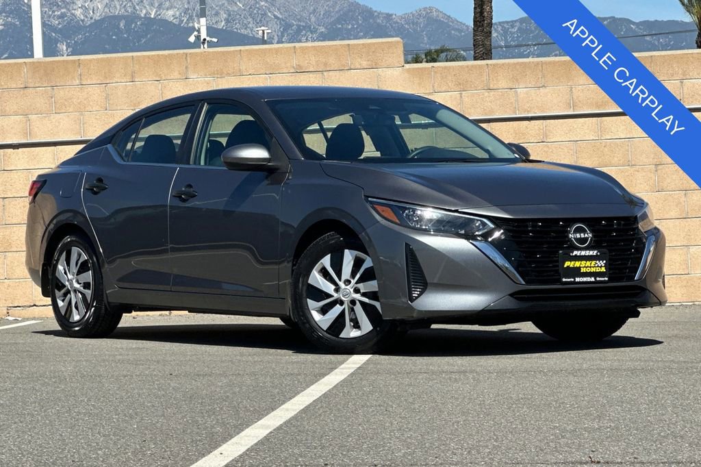 Used 2024 Nissan Sentra S image 2