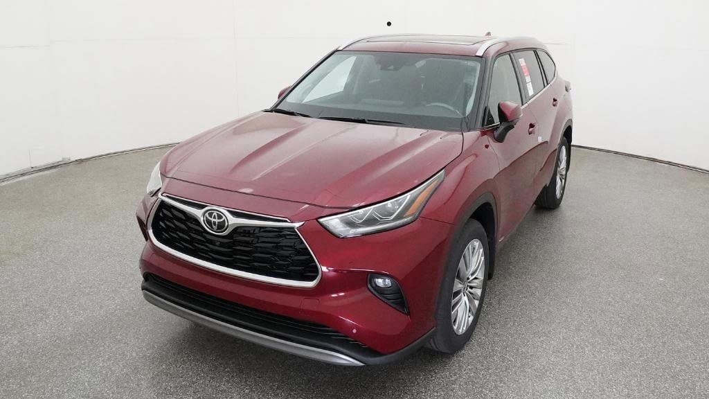 New 2026 Toyota Highlander Platinum AWD/4WD image 16