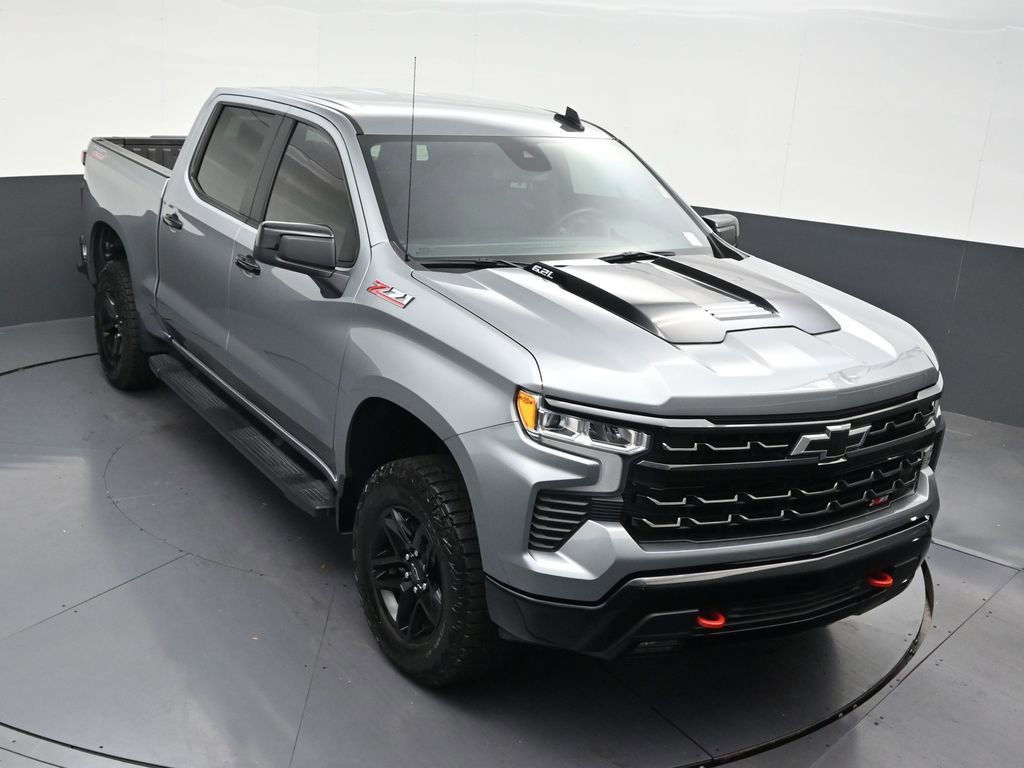 Used 2024 Chevrolet Silverado 1500 LT Trail Boss w/ Convenience Package II AWD/4WD image 23