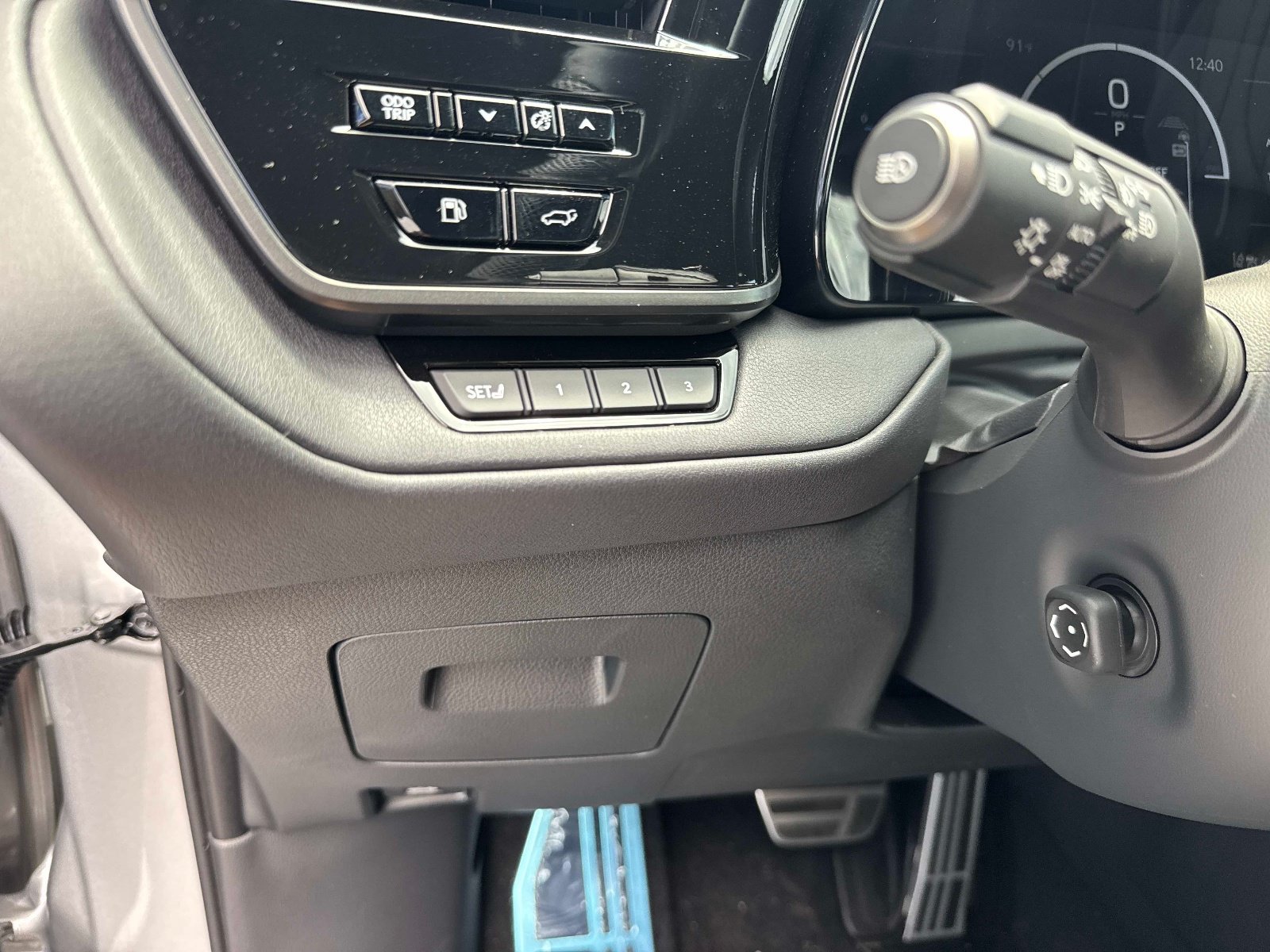 New 2026 Lexus TX 500h AWD w/ Technology Package image 32