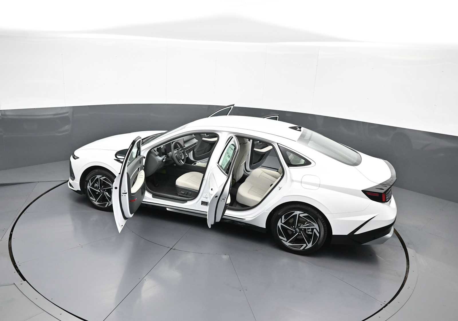 New 2026 Hyundai Sonata SEL FWD image 43