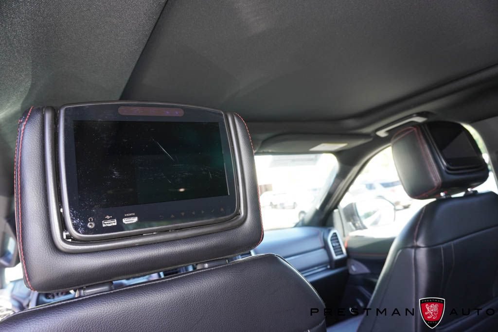 Used 2019 Ford Expedition Limited w/ Equipment Group 303A AWD/4WD image 4