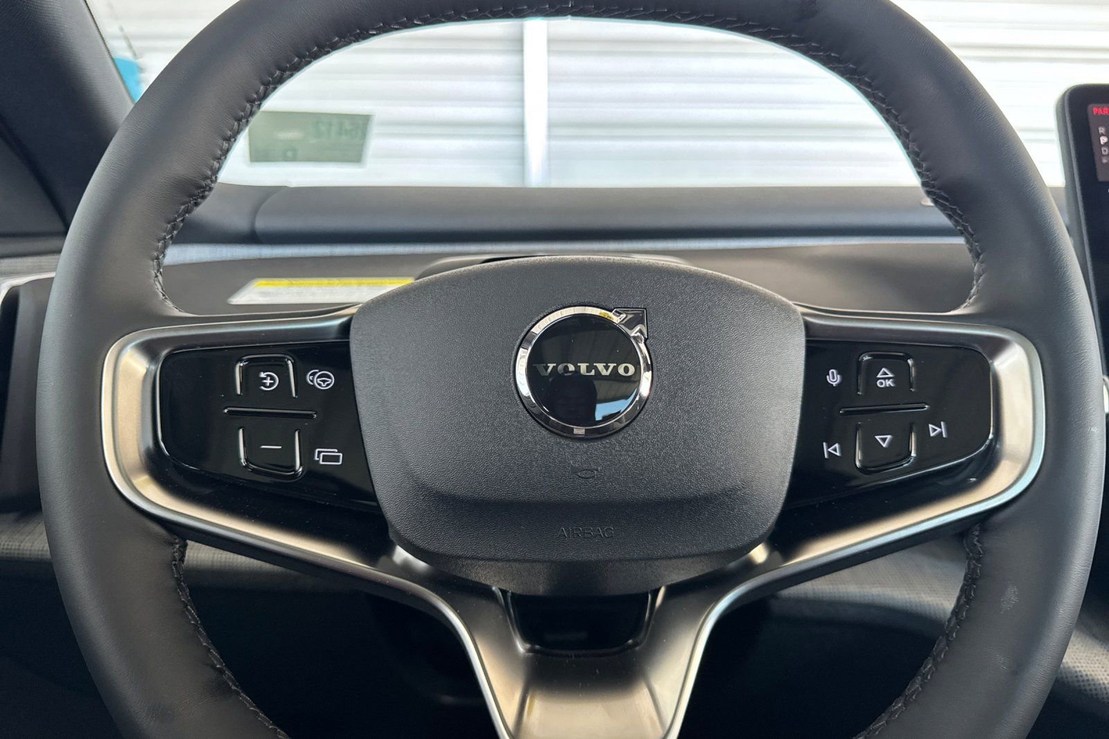 New 2026 Volvo EX30 Plus w/ Climate Package image 25