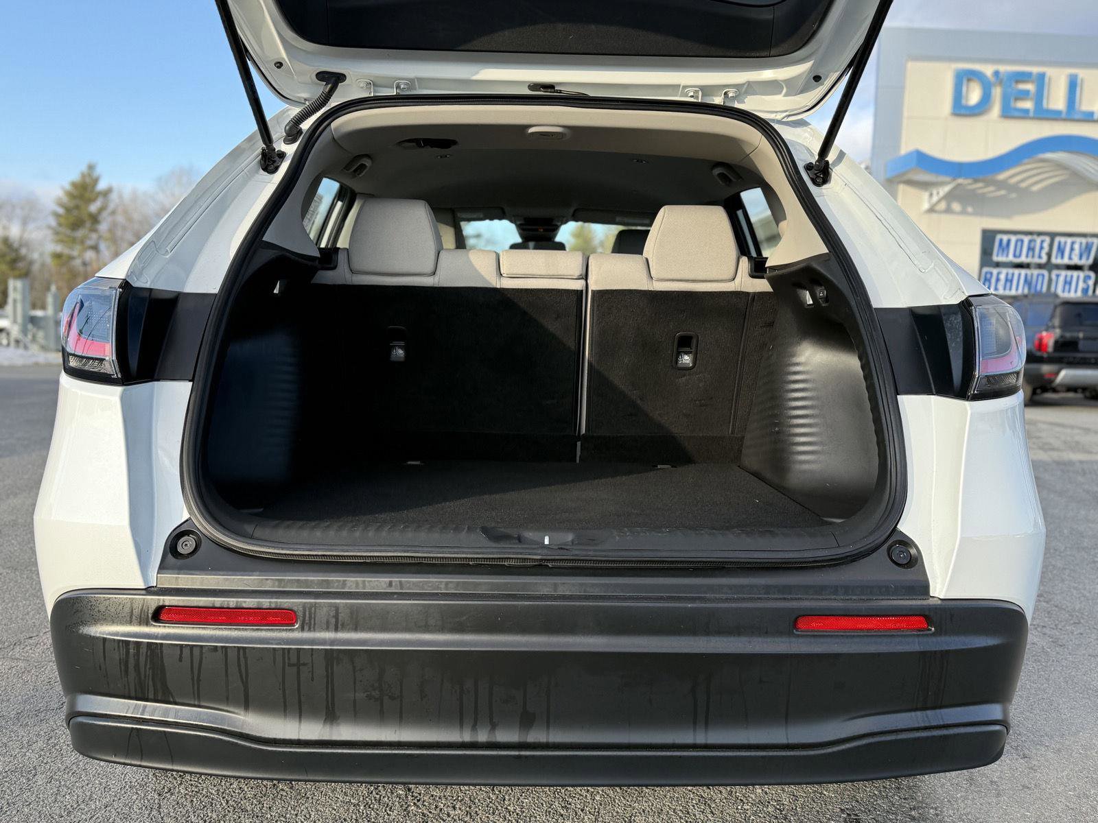 Certified 2023 Honda HR-V LX image 10