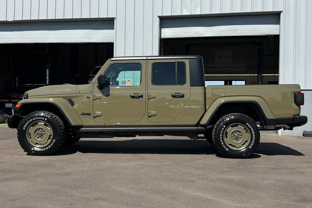 New 2026 Jeep Gladiator Willys AWD/4WD image 7