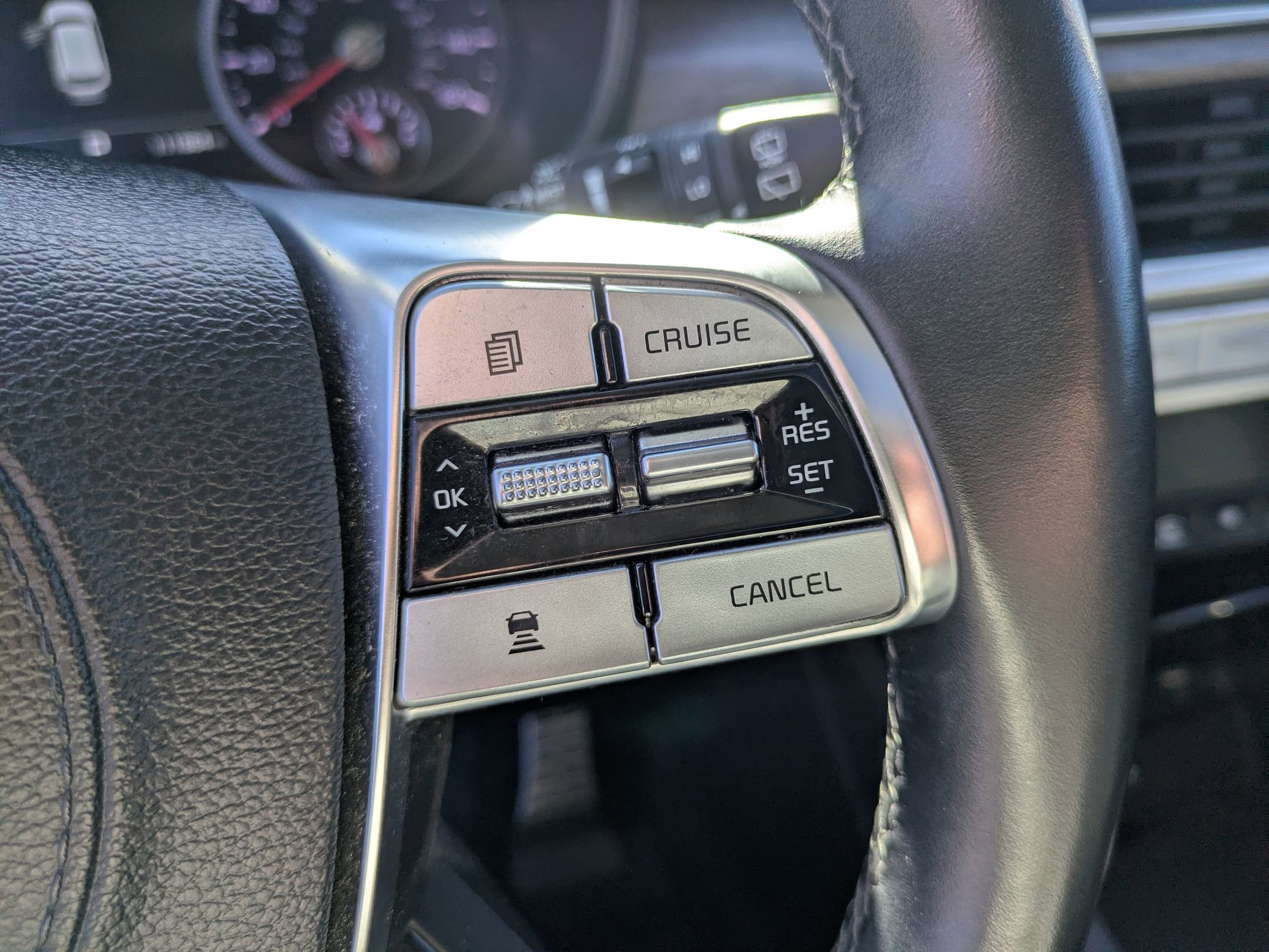 Used 2020 Kia Telluride SX image 17