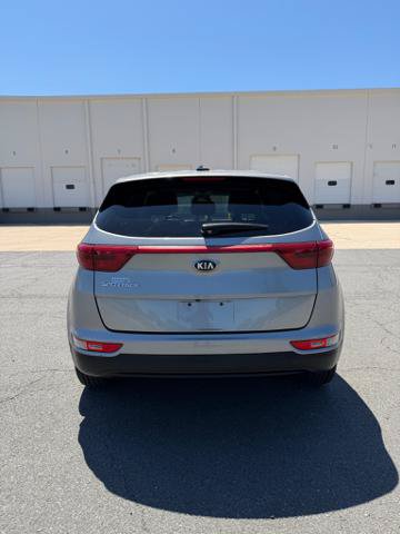 Used 2019 Kia Sportage LX AWD/4WD image 5