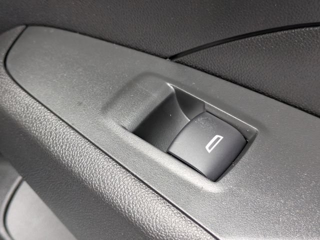 New 2026 Chevrolet Trax ACTIV w/ Driver Confidence Package FWD image 31