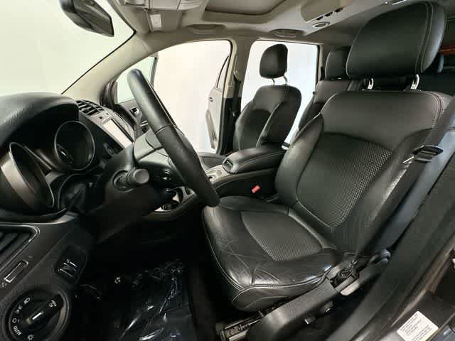 Used 2014 Dodge Journey Crossroad w/ Flexible Seating Group AWD/4WD image 16
