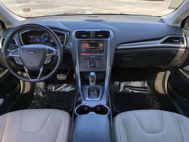 Used 2015 Ford Fusion Titanium image 15