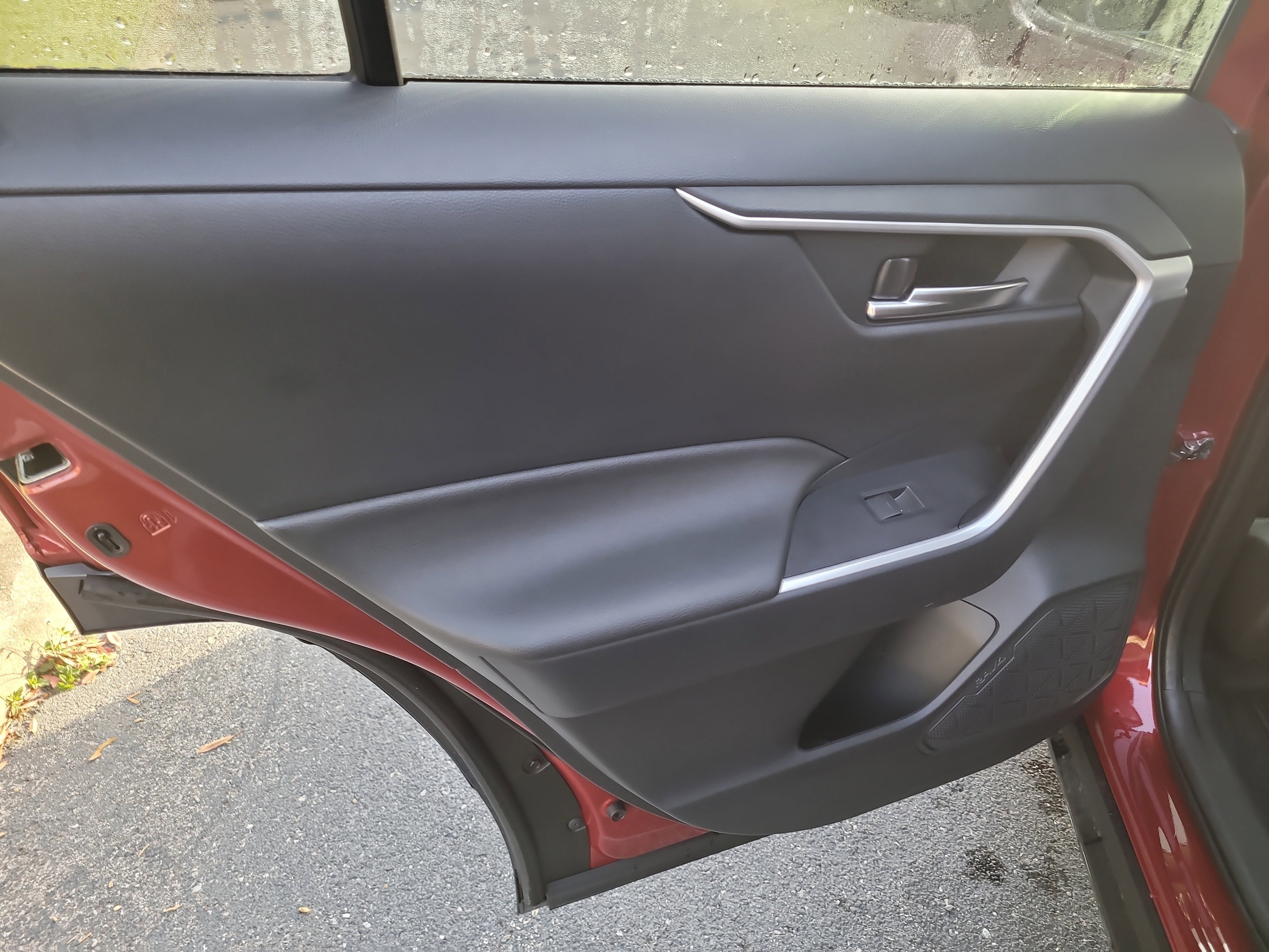 Certified 2025 Toyota RAV4 XLE w/ Convenience Package AWD/4WD image 13