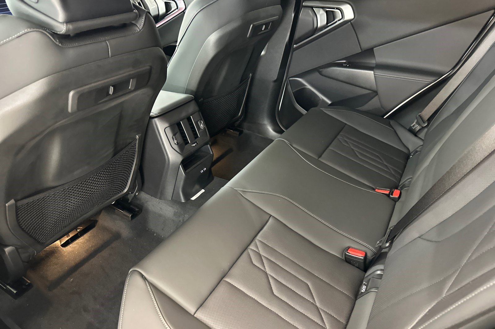 Used 2026 BMW X3 xDrive30 w/ Convenience Package image 20