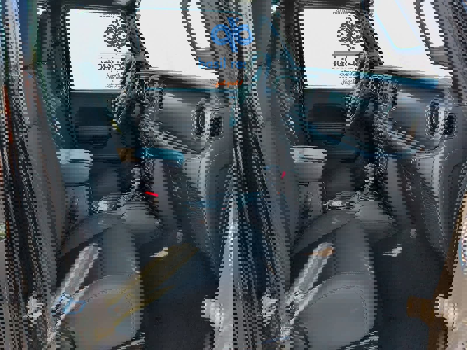 Used 2023 Jeep Gladiator Sport w/ Trailer Tow Package image 20