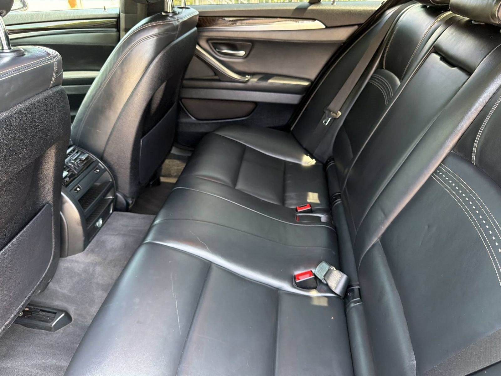 Used 2016 BMW 528i xDrive Sedan w/ M Sport AWD/4WD image 24