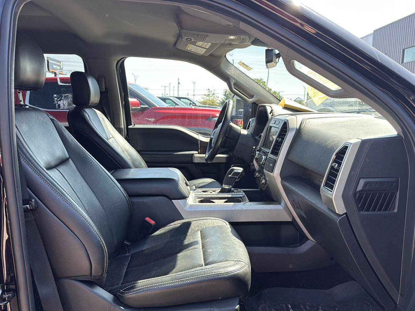 Used 2019 Ford F150 Lariat w/ Max Trailer Tow Package RWD image 12