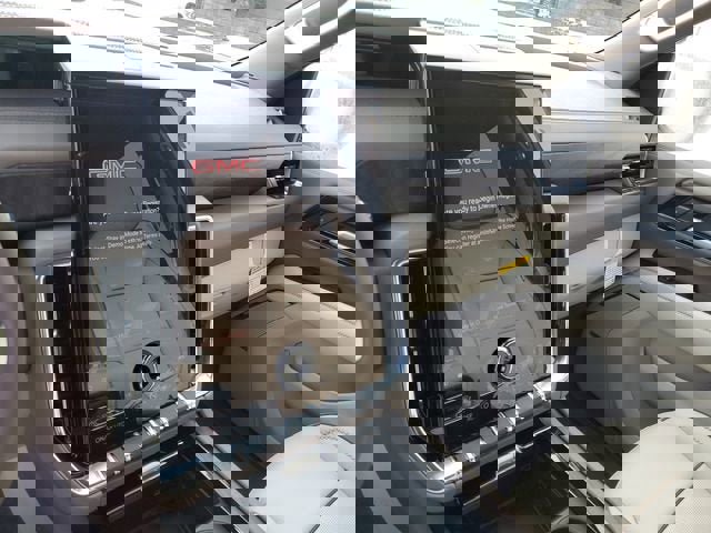 New 2026 GMC Yukon Denali image 26