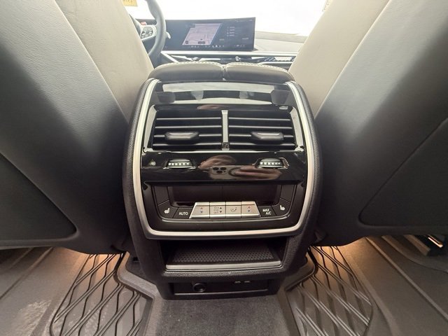 New 2026 BMW X5 M Competition w/ Executive Package image 24