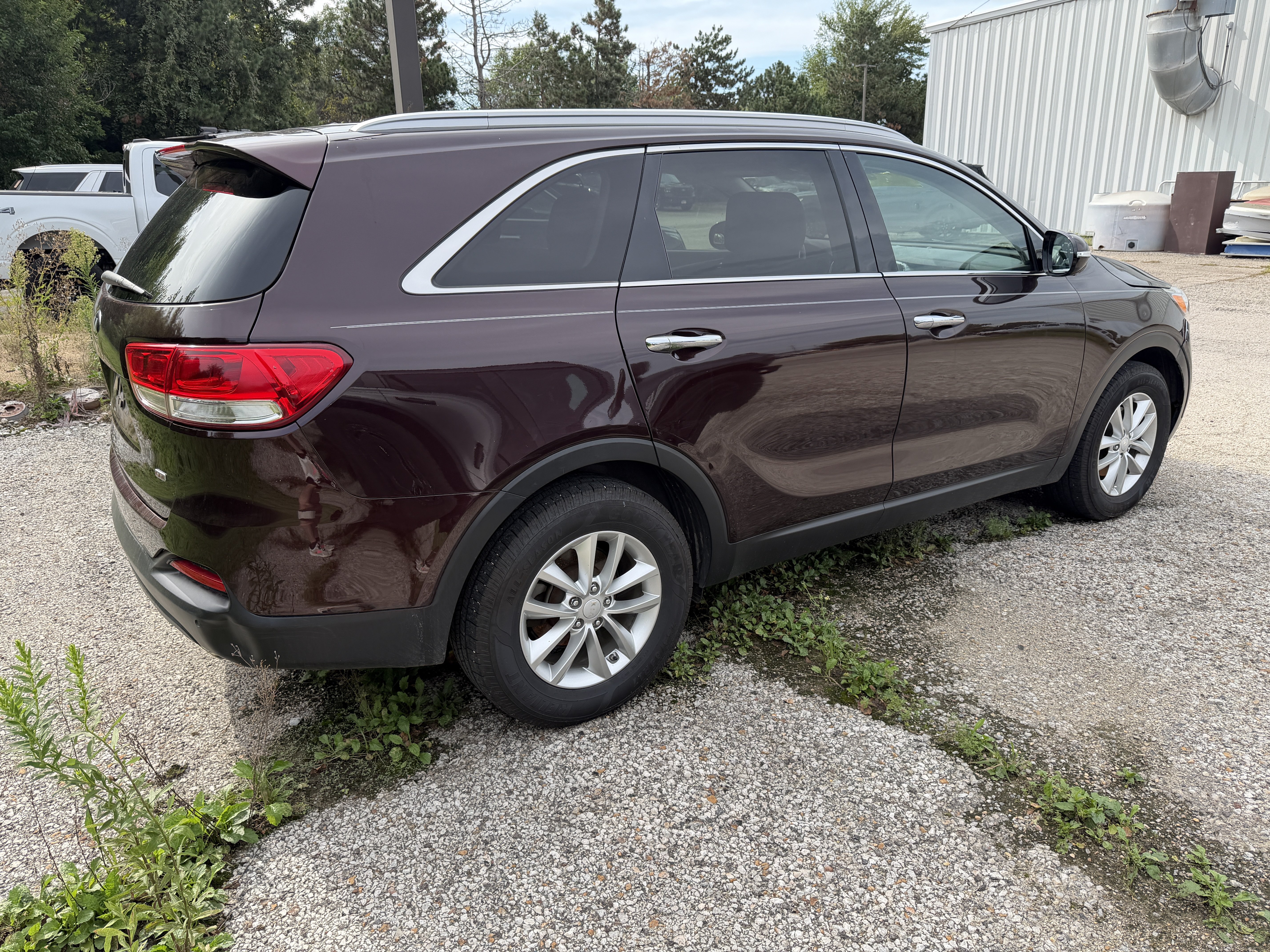 Used 2016 Kia Sorento FWD w/ LX Convenience Package image 11