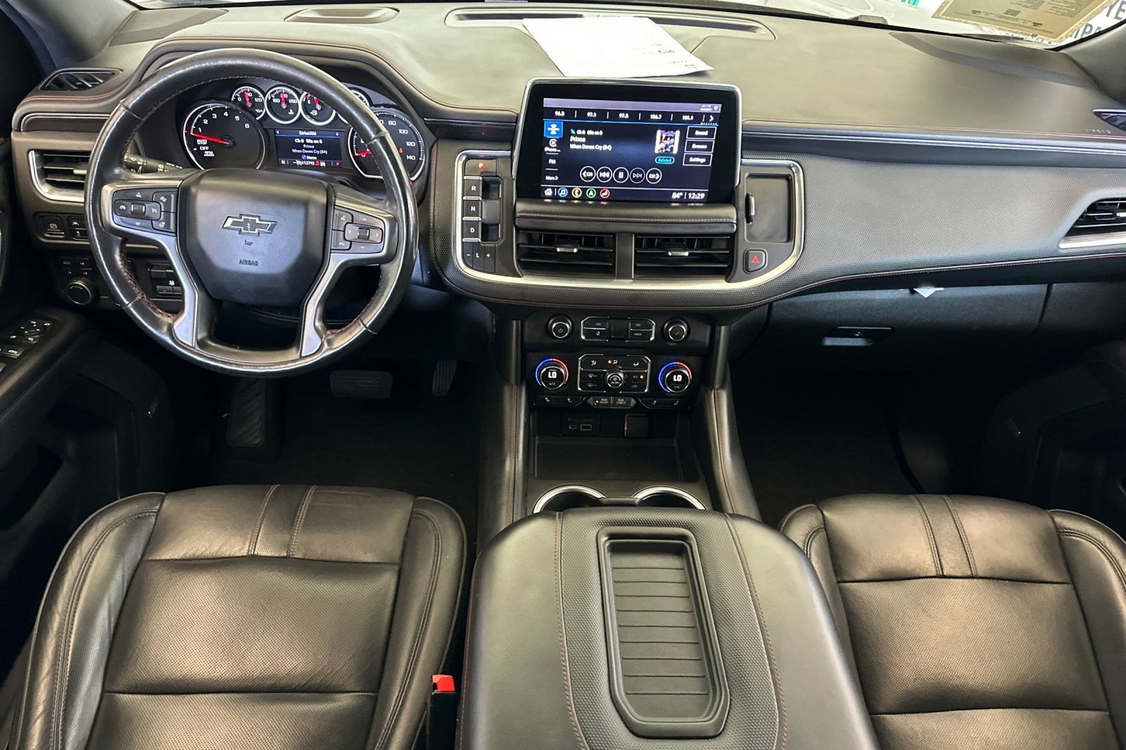 Used 2021 Chevrolet Suburban RST w/ Luxury Package AWD/4WD image 14
