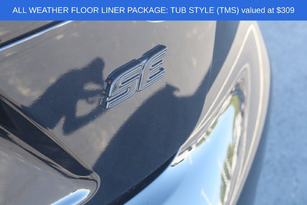 Used 2026 Toyota Corolla SE FWD image 5