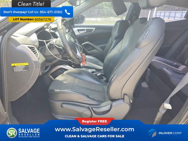 Used 2013 Hyundai Veloster w/ Style Pkg FWD image 9