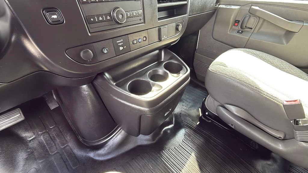 Used 2023 Chevrolet Express 3500 LS image 8