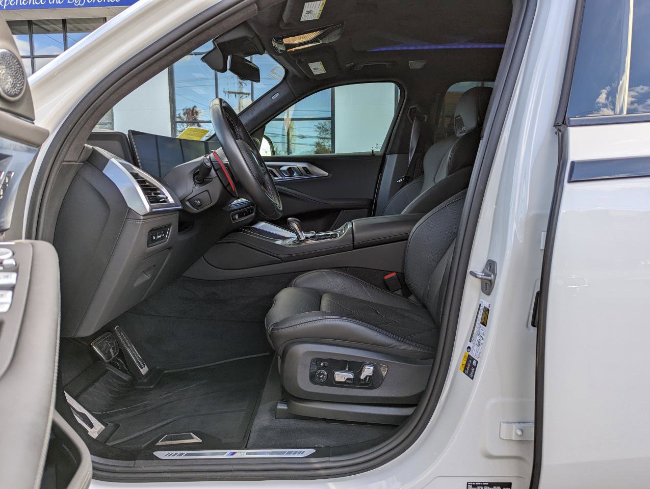Used 2025 BMW XM AWD/4WD image 14