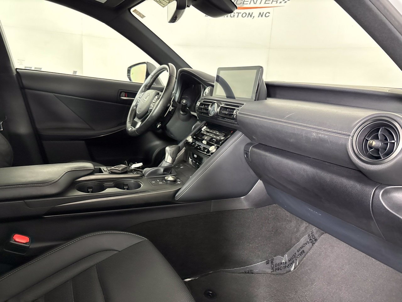 Used 2023 Lexus IS 350 F Sport RWD image 34