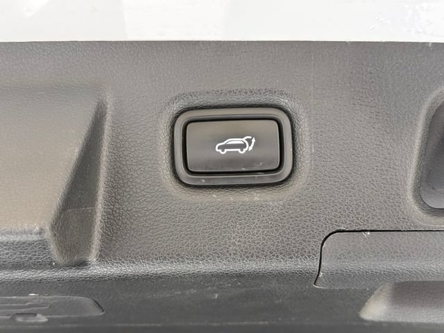 Used 2023 Hyundai Santa Fe SEL AWD/4WD image 5