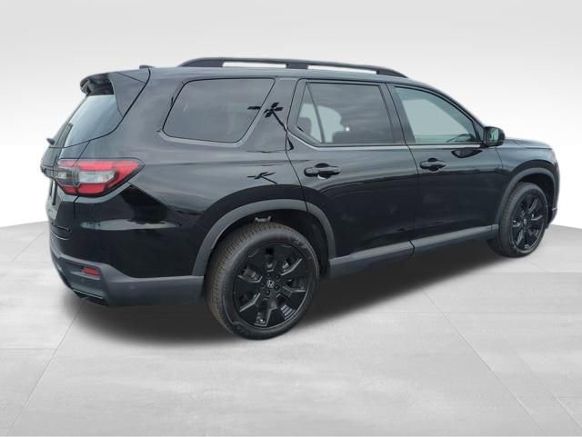 New 2026 Honda Pilot Black Edition image 6