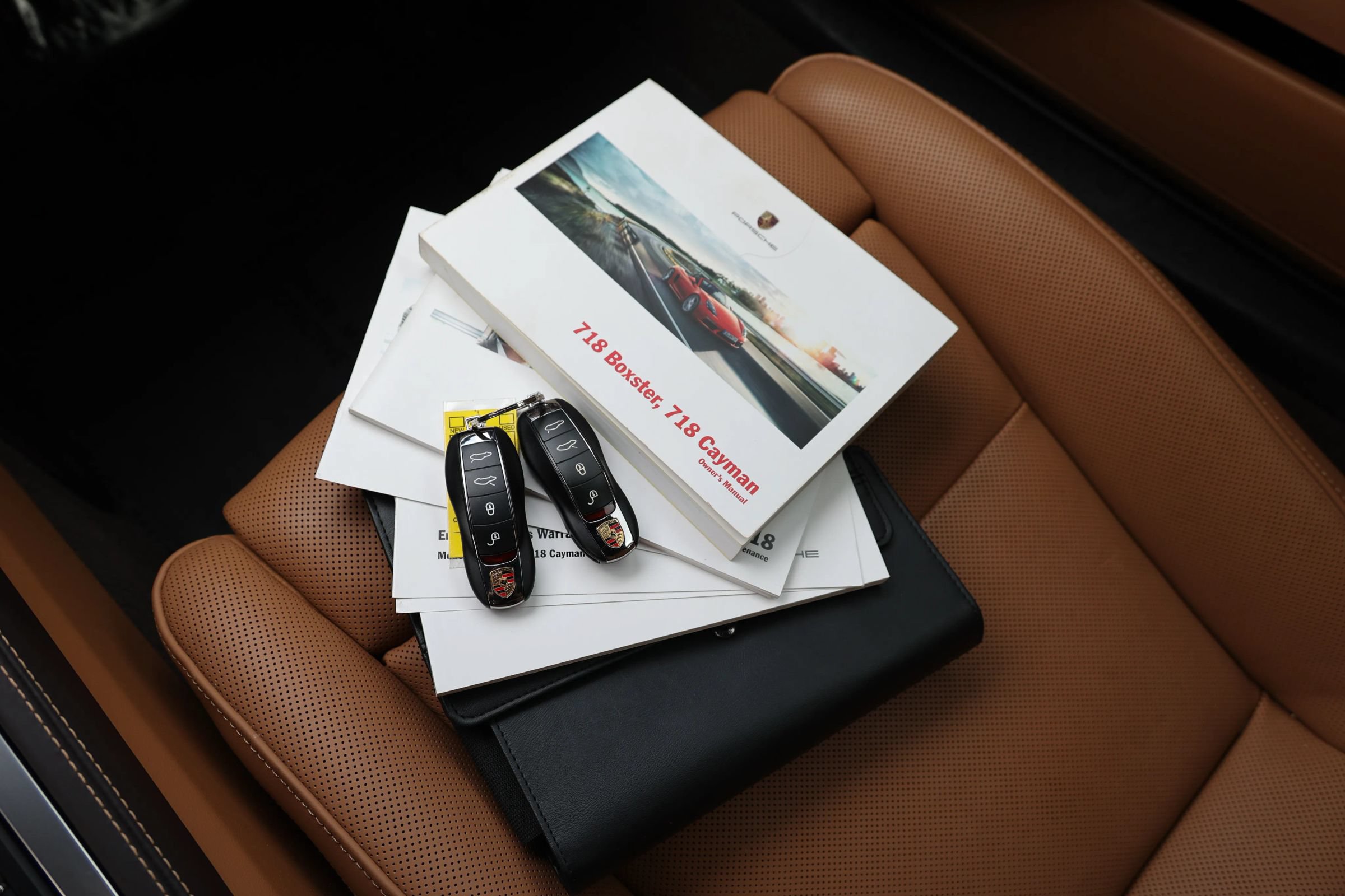 Used 2017 Porsche 718 Cayman S RWD image 5