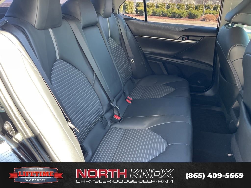 Used 2023 Toyota Camry SE image 23
