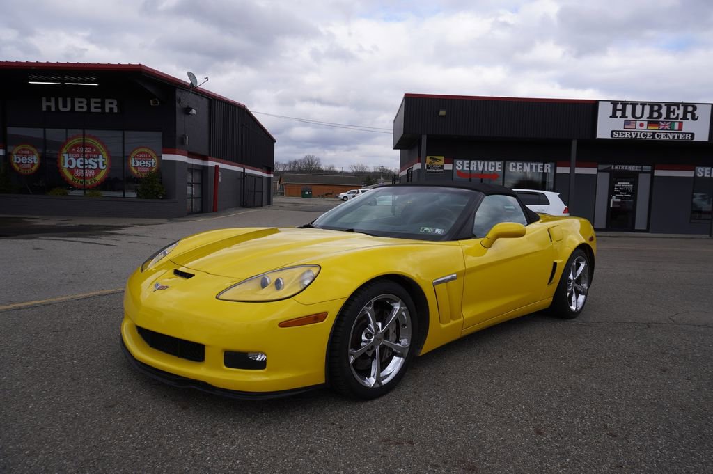 Used 2011 Chevrolet Corvette Grand Sport w/ Preferred Equipment Group image 1
