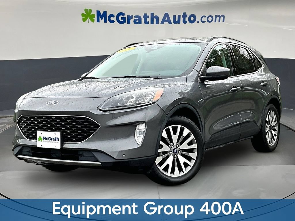 Used 2022 Ford Escape Titanium AWD/4WD image 3