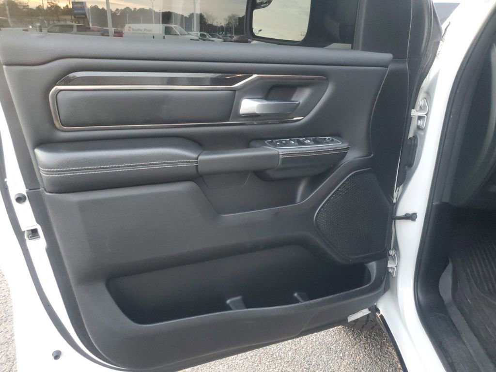Used 2020 RAM 1500 Rebel image 16