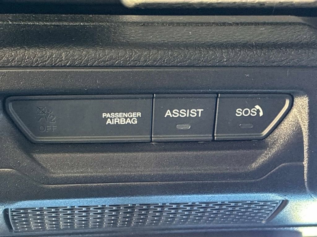 Used 2024 Jeep Wrangler Unlimited w/ Convenience Group image 35