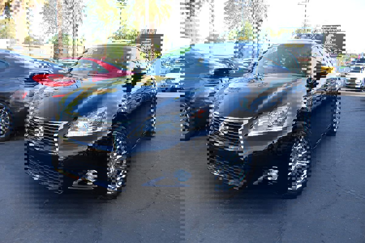 Used 2014 Lexus GS 350 w/ Premium Package image 2